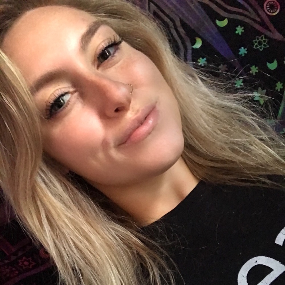 Meet your Posher, Heidi